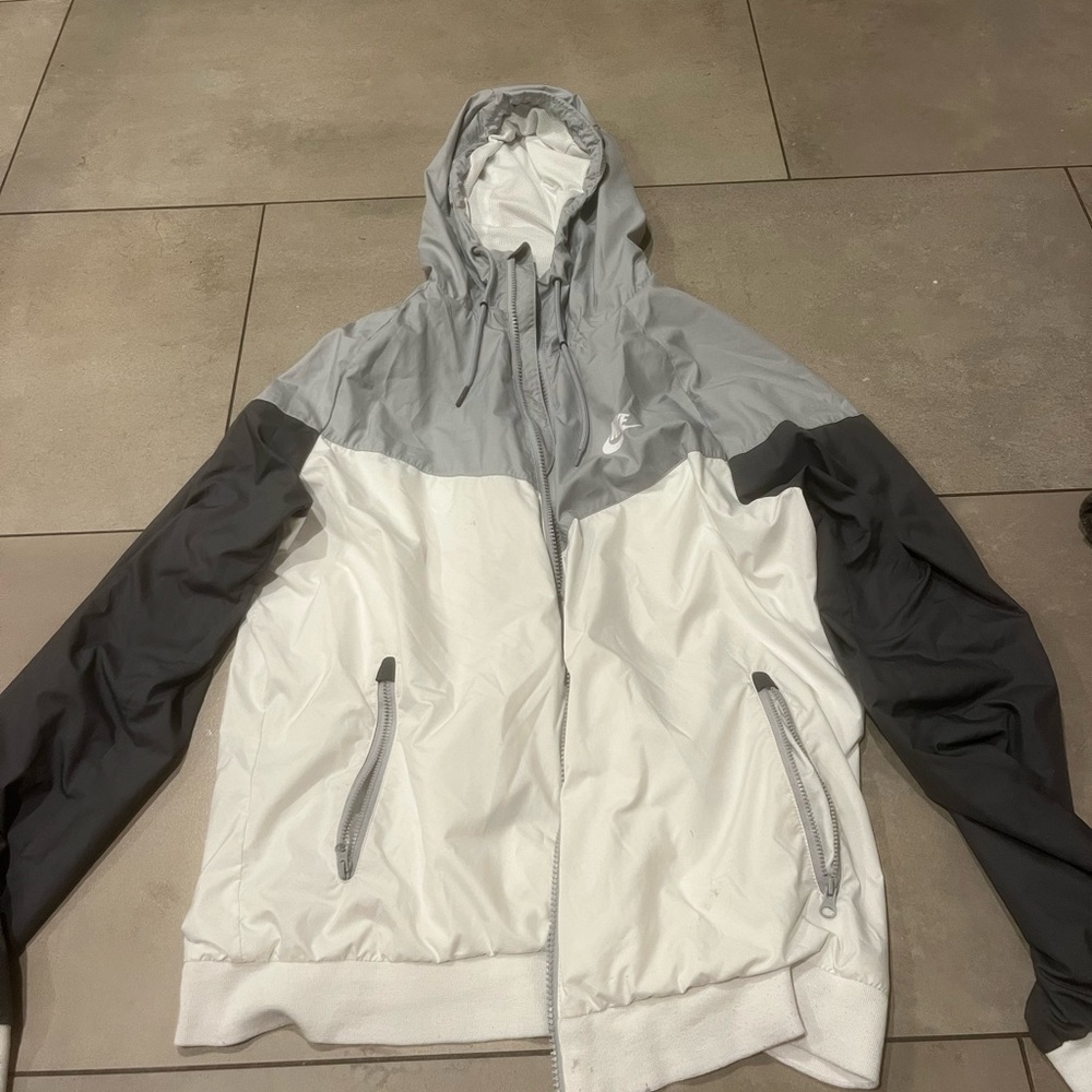 men’s nike wind breaker